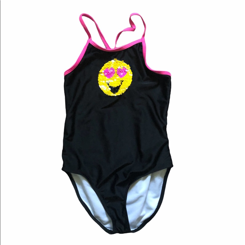 🌊Little girls swim suit (M)🌺